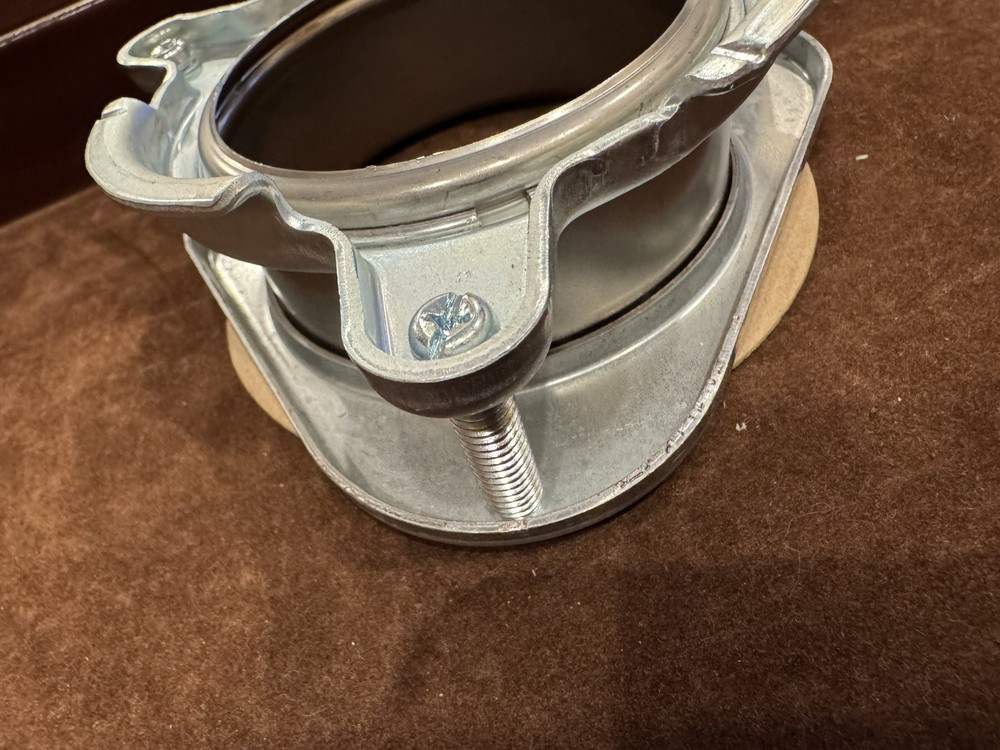 InSinkErator Polished Stainless Steel Sink Flange Quick Lock Design