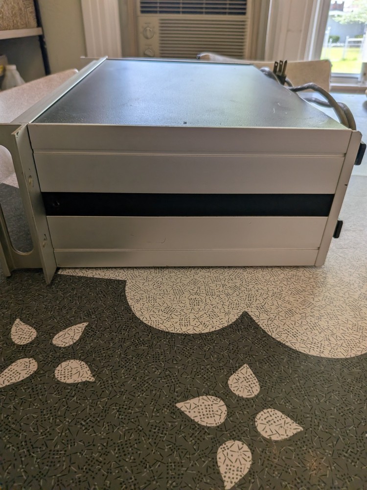 EDC DC Reference Voltage Standard Electronic Development Model 330