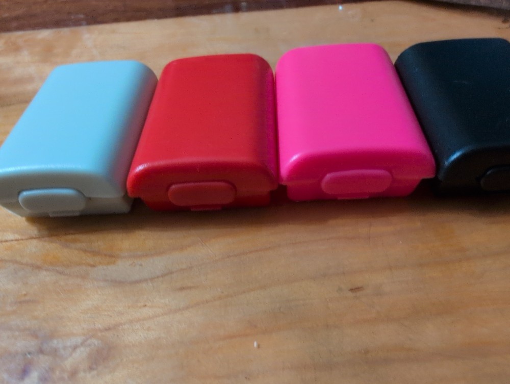 Xbox 360 Wireless Controller Battery Pack Back Cover (2-Pack, Multi-Color)