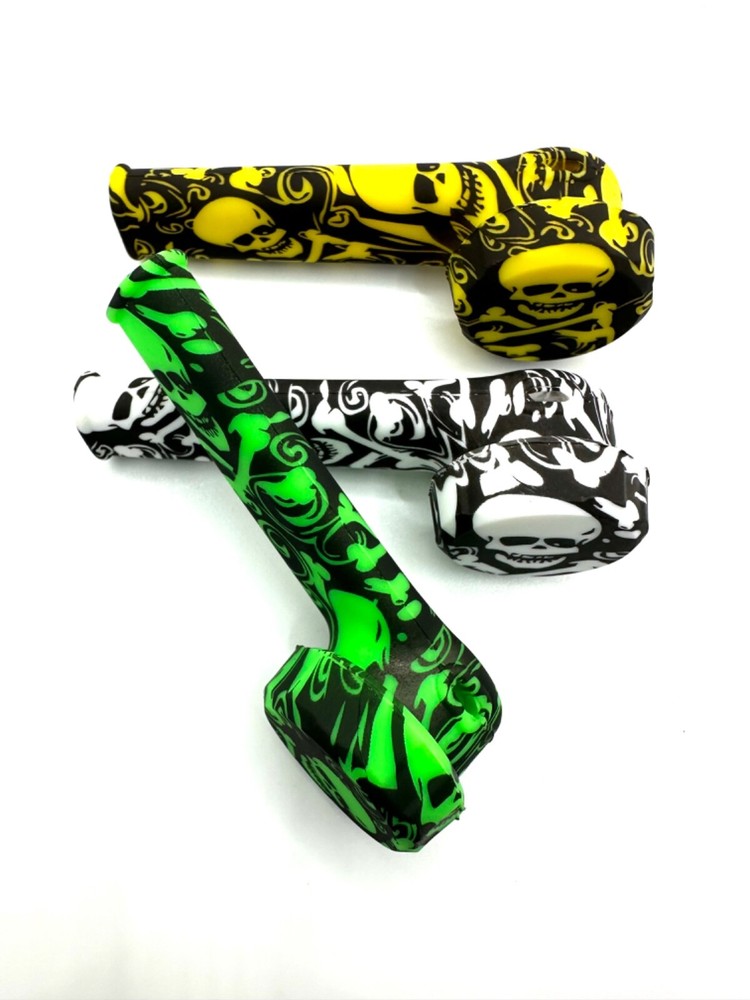 3 Silicone Smoking Pipes ( Skull) SAME DAY SHIP