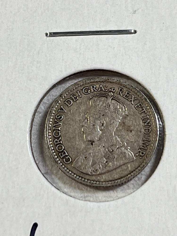 1918 Canada 5 Cents Small Silver Coin Cleaned
