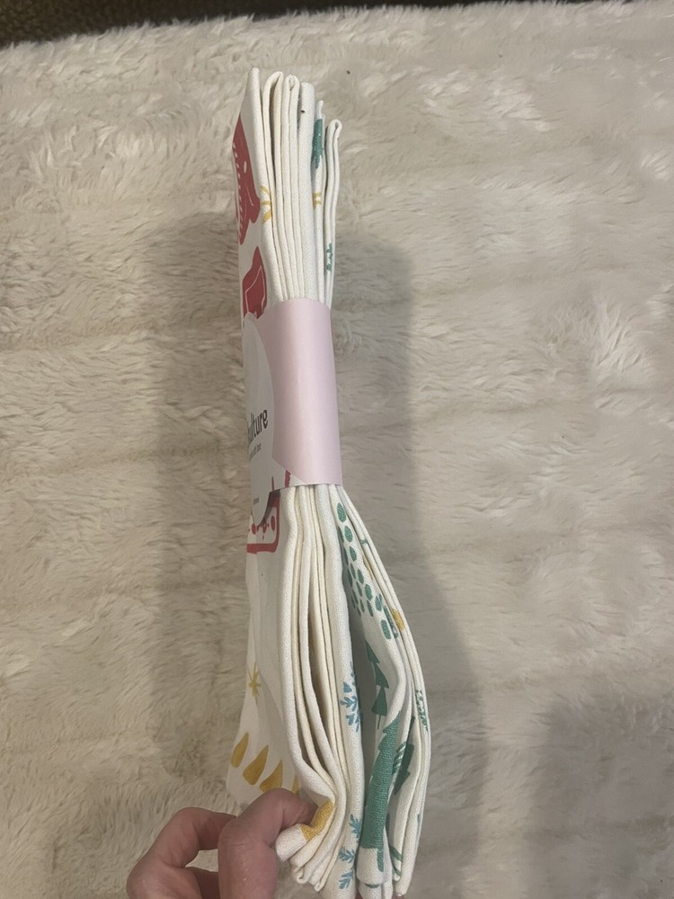 Folkulture Christmas towels