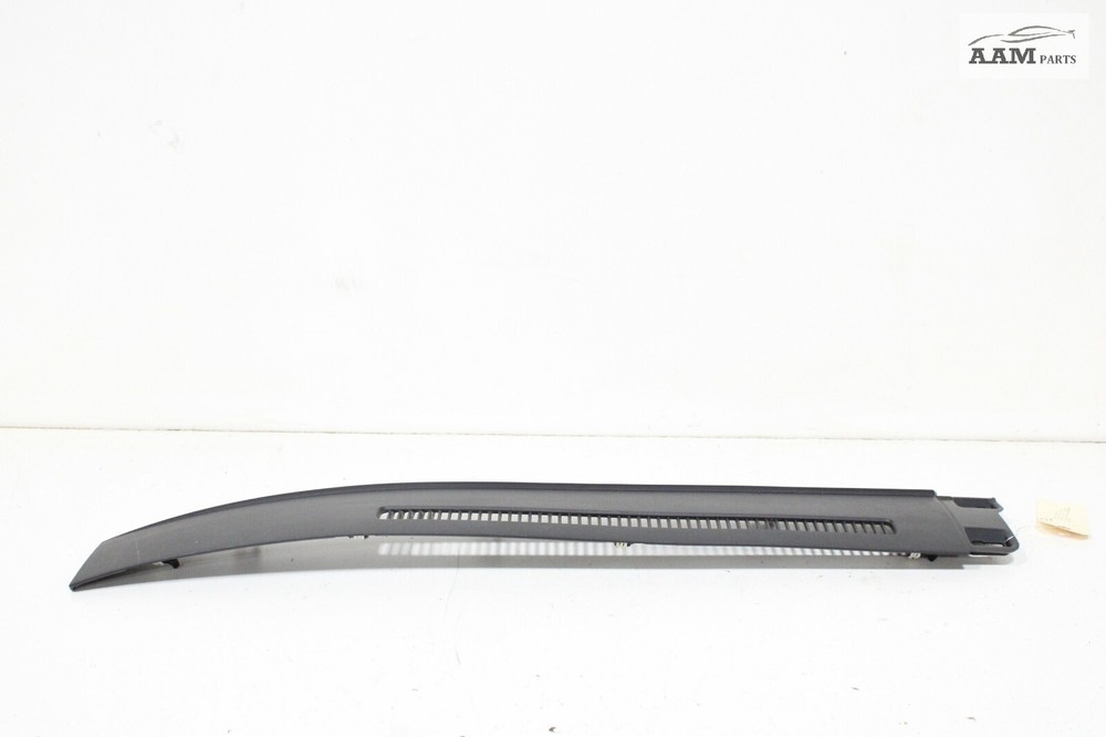 2018-2024 FREIGHTLINER CASCADIA FRONT LEFT DASH DEFROST VENT GRILLE PANEL OEM