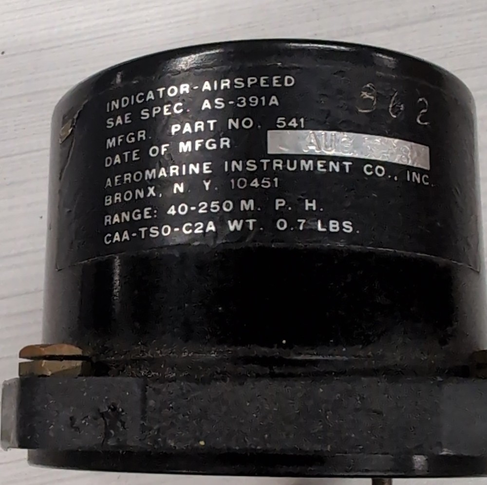 Airspeed Indicator Model: AS-391A P/N: 541