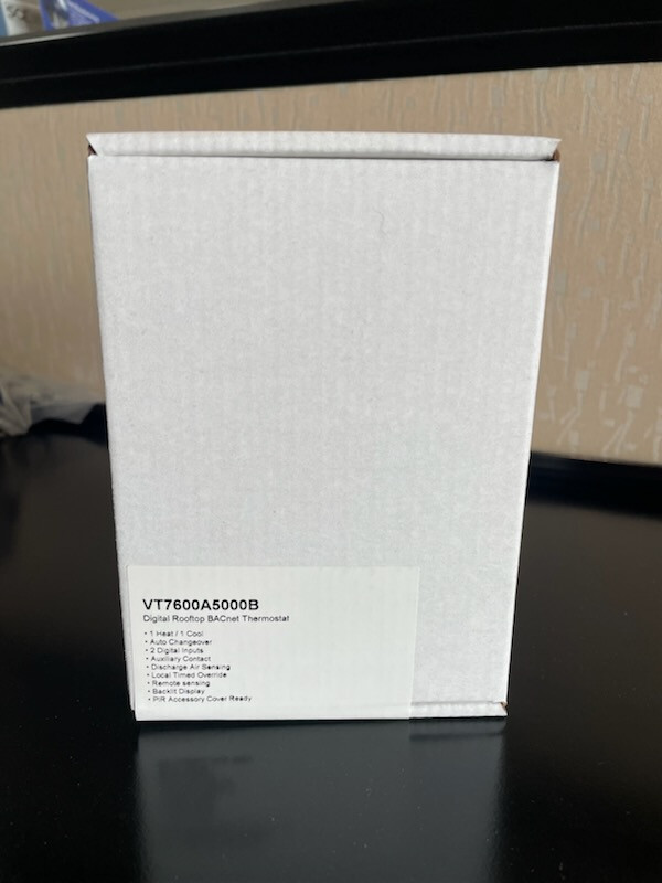 Viconics Digital Rooftop BACnet Thermostat