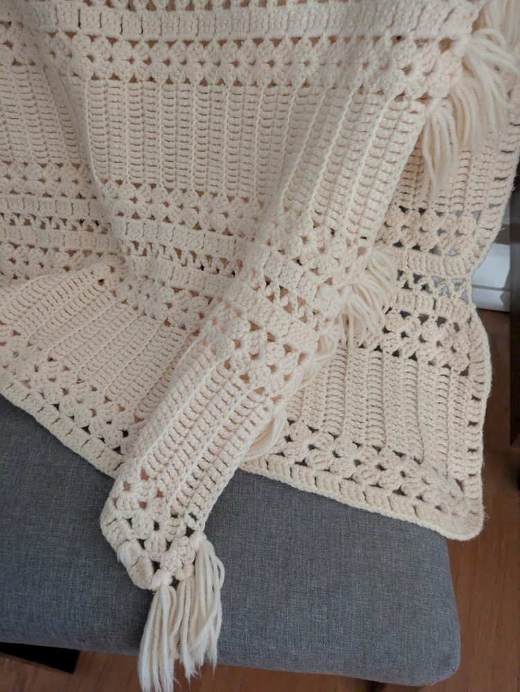 Vintage Cottage Core Throw