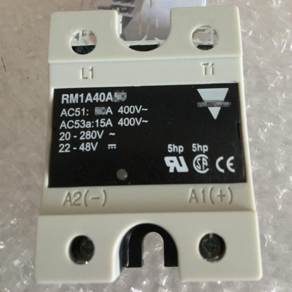 FOR Carlo Gavazzi Solid state relay RM1A40A100 400V
