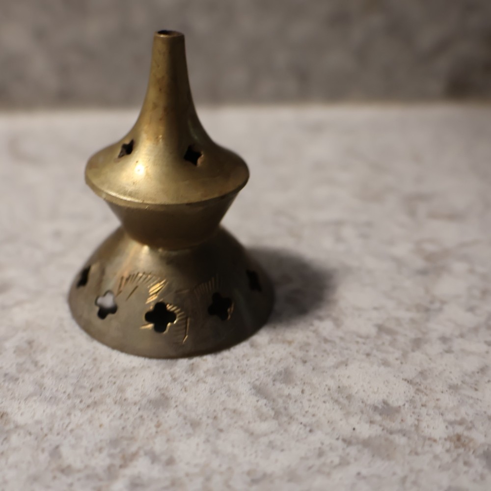 Brass Incense Burner, 2 1/2" tall.
