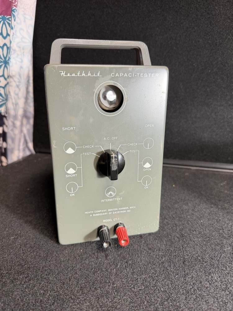 Heathkit Capaci-tester Capacitor Tester Model CT-1