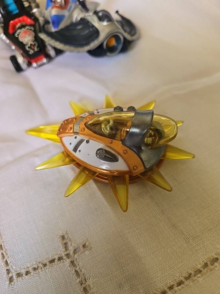 Skylander Lot Of 7 2015