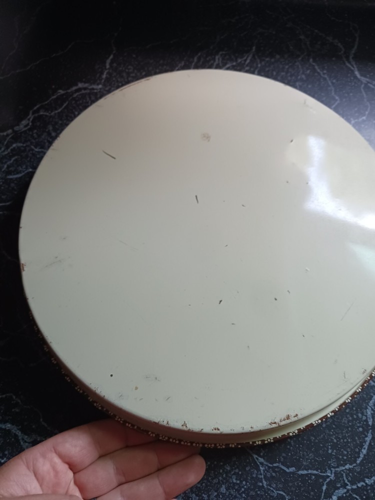 Tin Circle Tray Kitchen Decor White And Brown