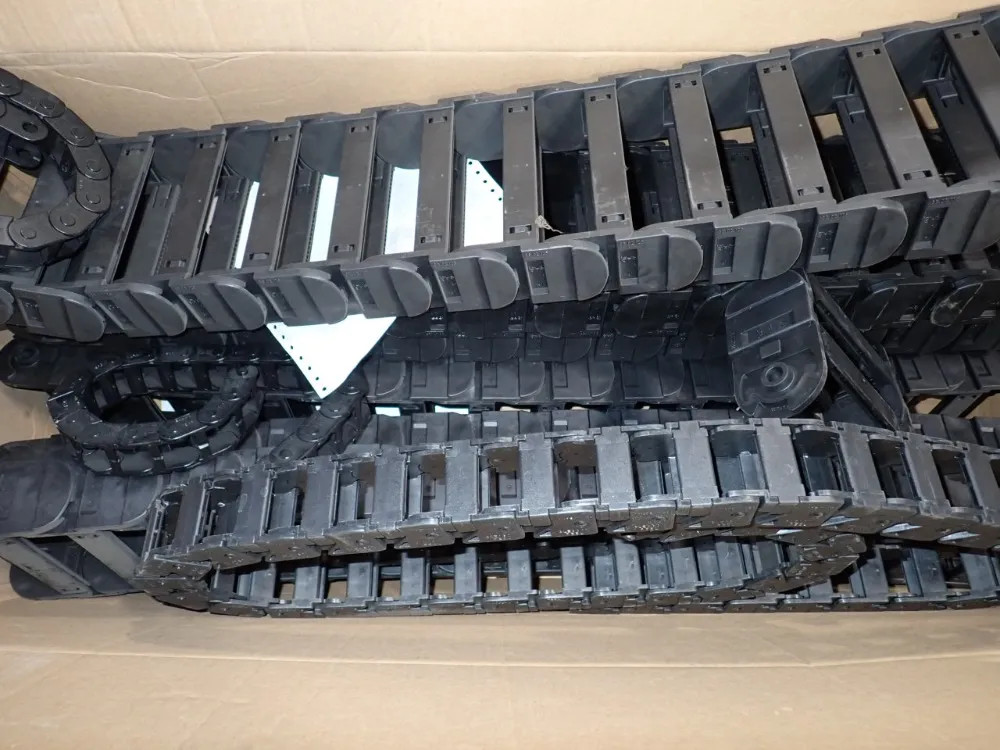 CONDUIT TRACKS 08251470826
