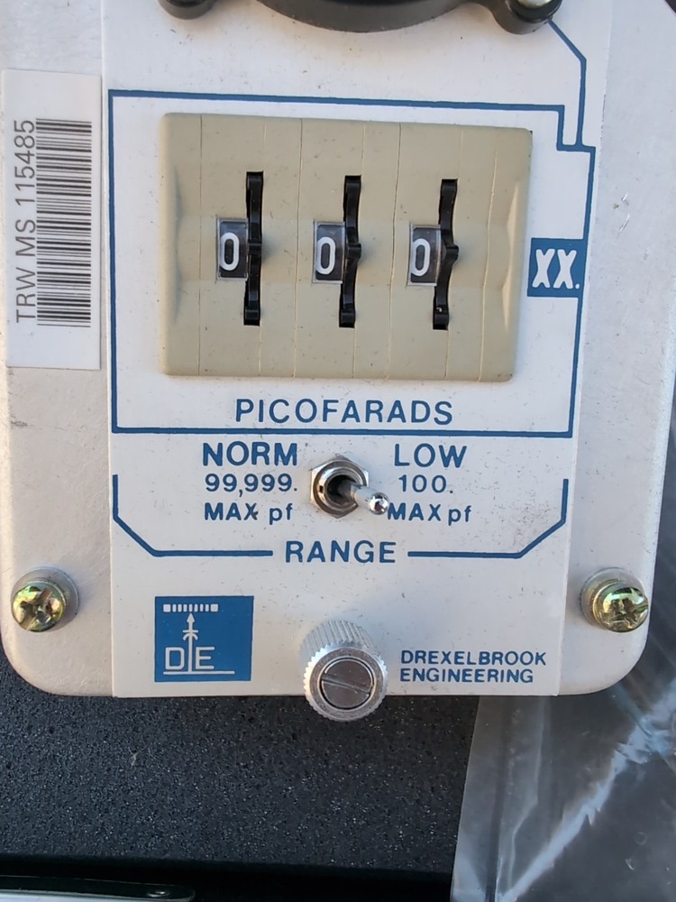 Drexelbook Portable Calibration System Capacitance Box Model Number 401 1820...