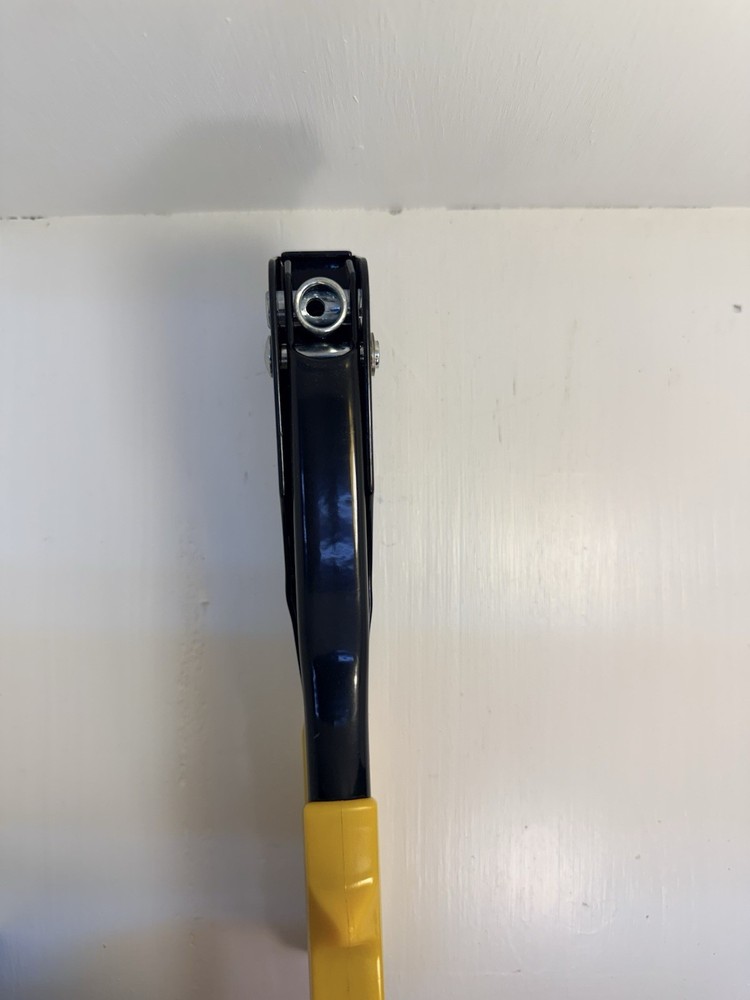 Hand Rivet Gun With Yellow Handle