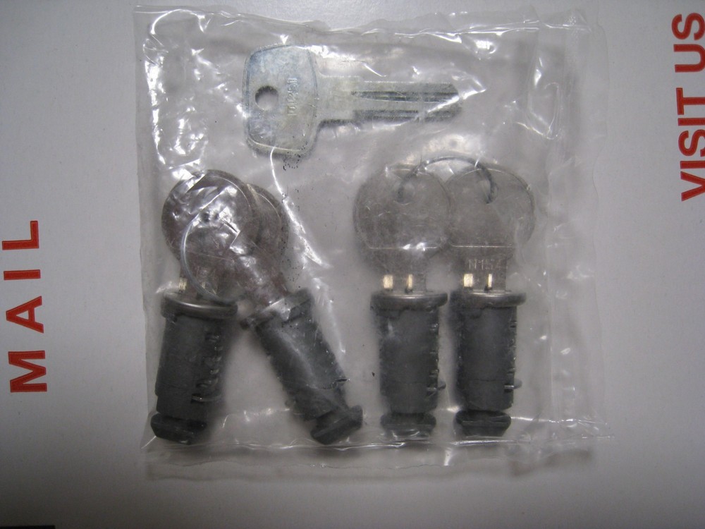 Thule Evo Clamp Foot Pack 710501 + Hardware