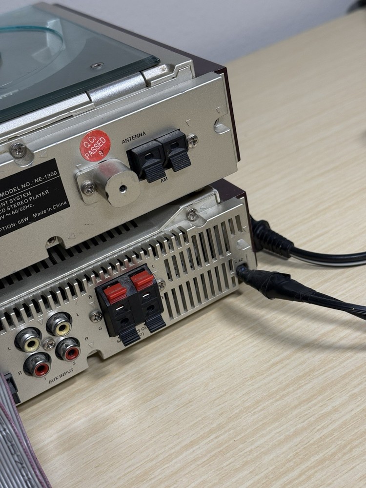 Silva Schneider NE-1300 Mini Hi-Fi Component System, READ, works