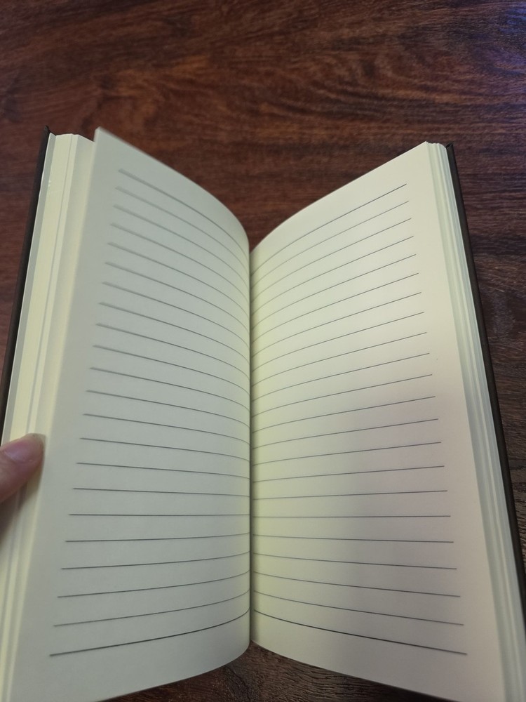 Leadership book journal never used