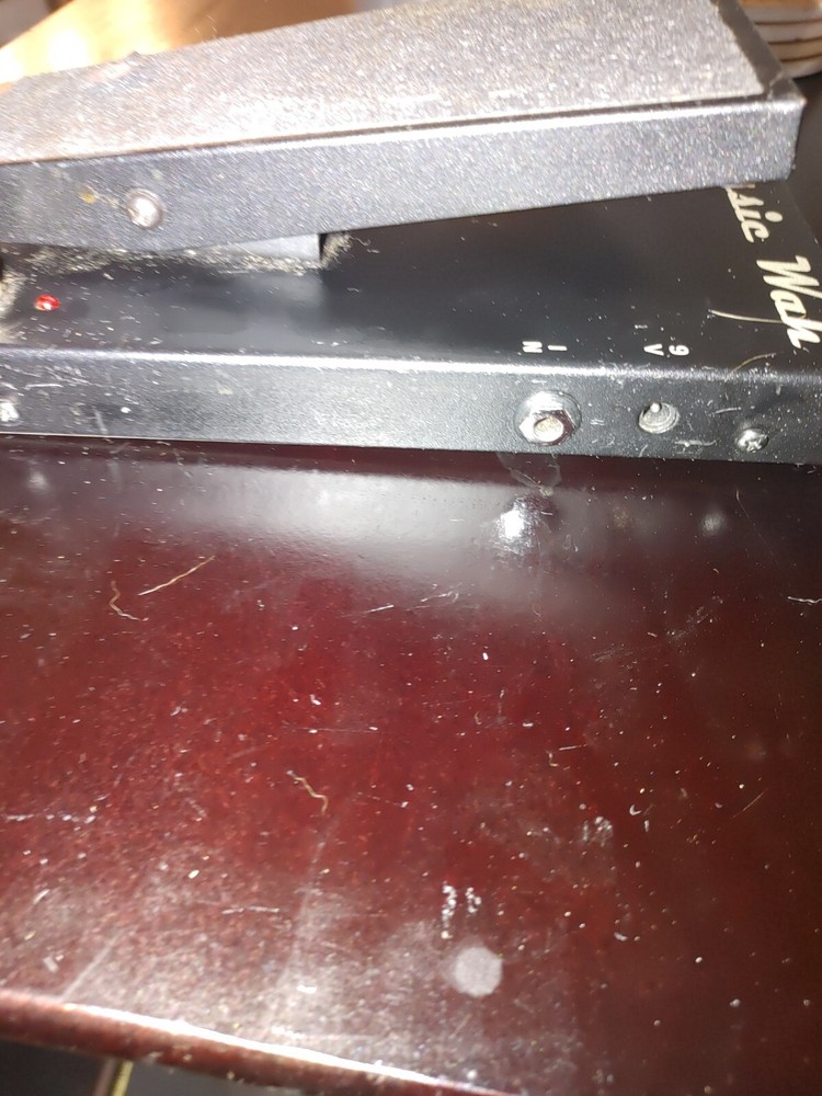 Morley Classic Wah Pedal in Original Box