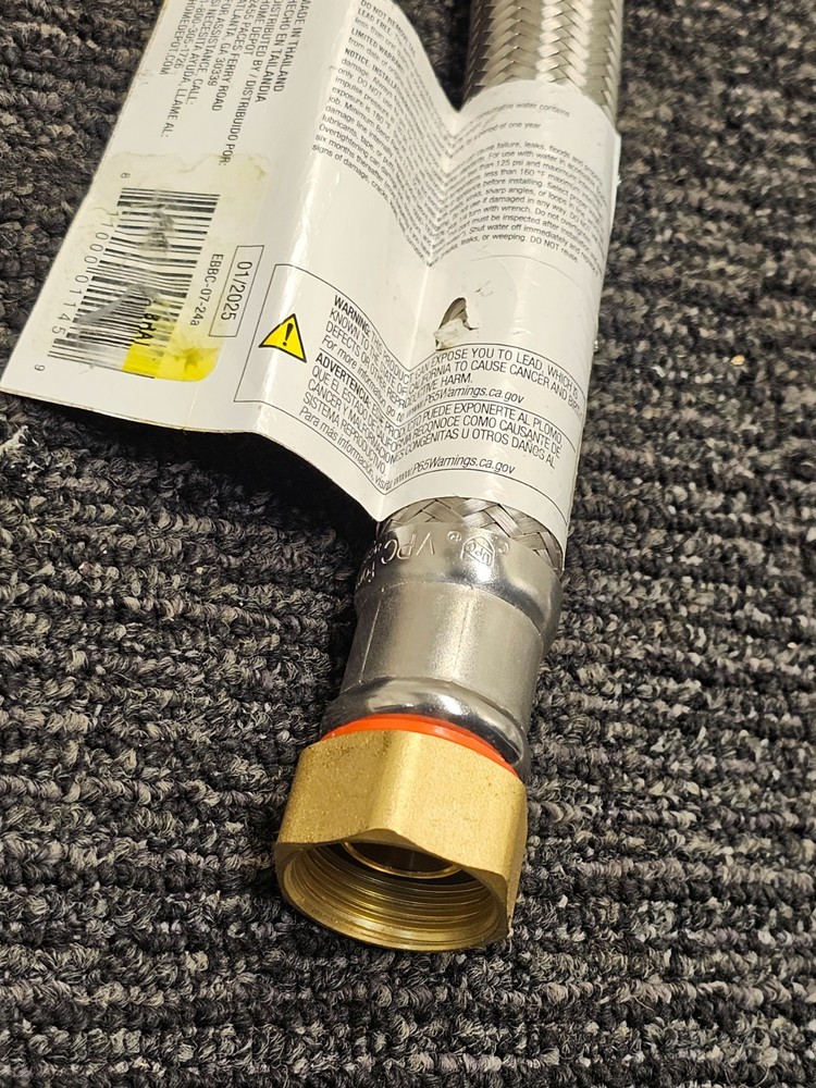 (QTY 2) Everbilt 1000 047 565 Water Heater Supply Line 3/4" x 3/4" x 24"