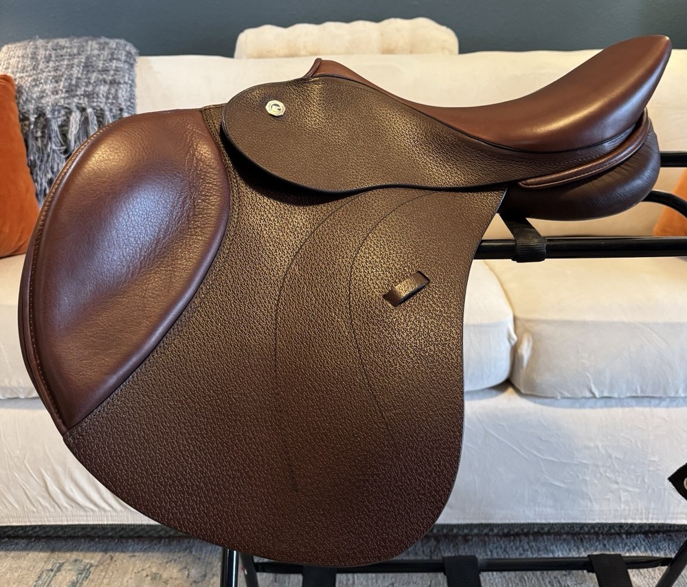 Pegasus Butterfly Sarah Jumping Saddle