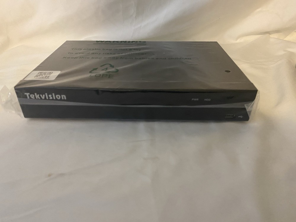 Tekvision Model TV-D1004A Security DVR w Mouse