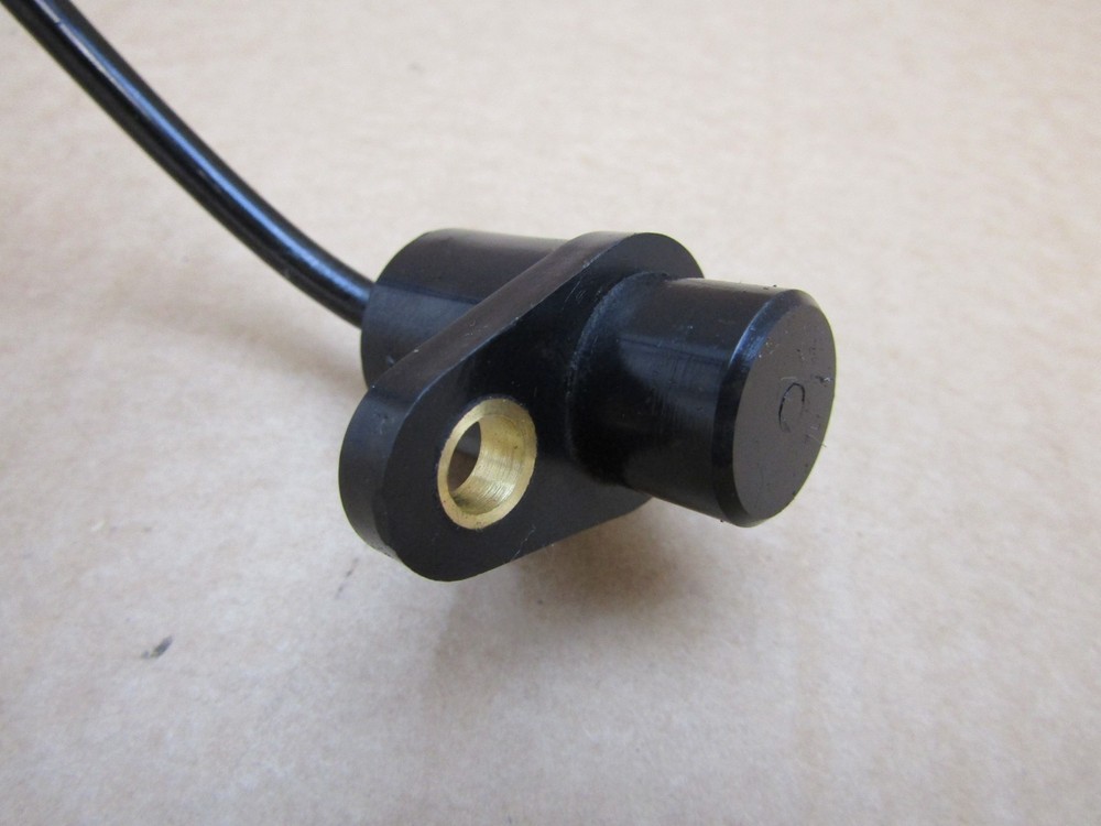 Benelli BN 125 E5 2023 6,523 miles ABS sensor (15637)