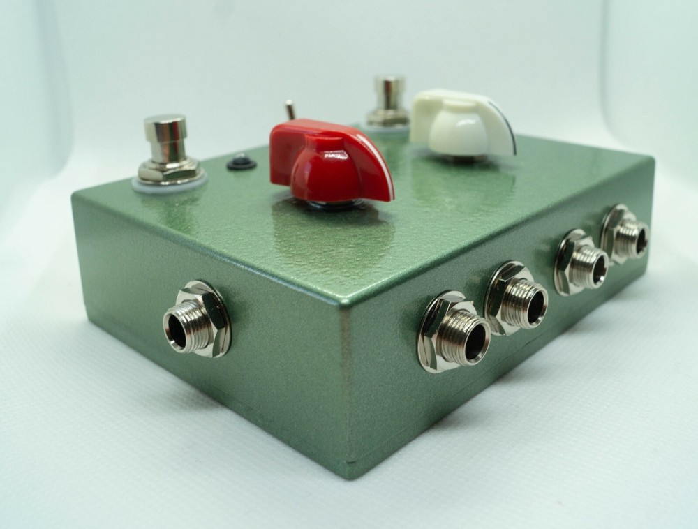 DOUBLE TRUE BY PASS LOOPER WITH VOLUME LEVEL