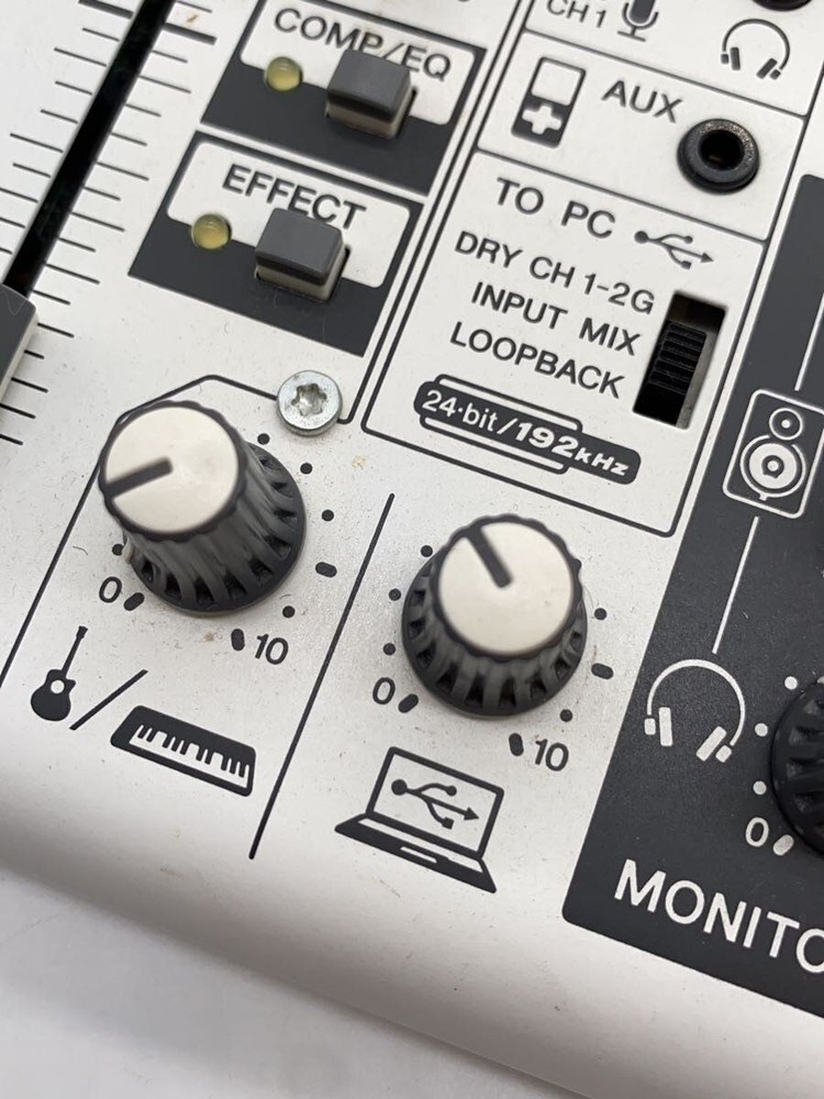 YAMAHA AG03 MIXER Used