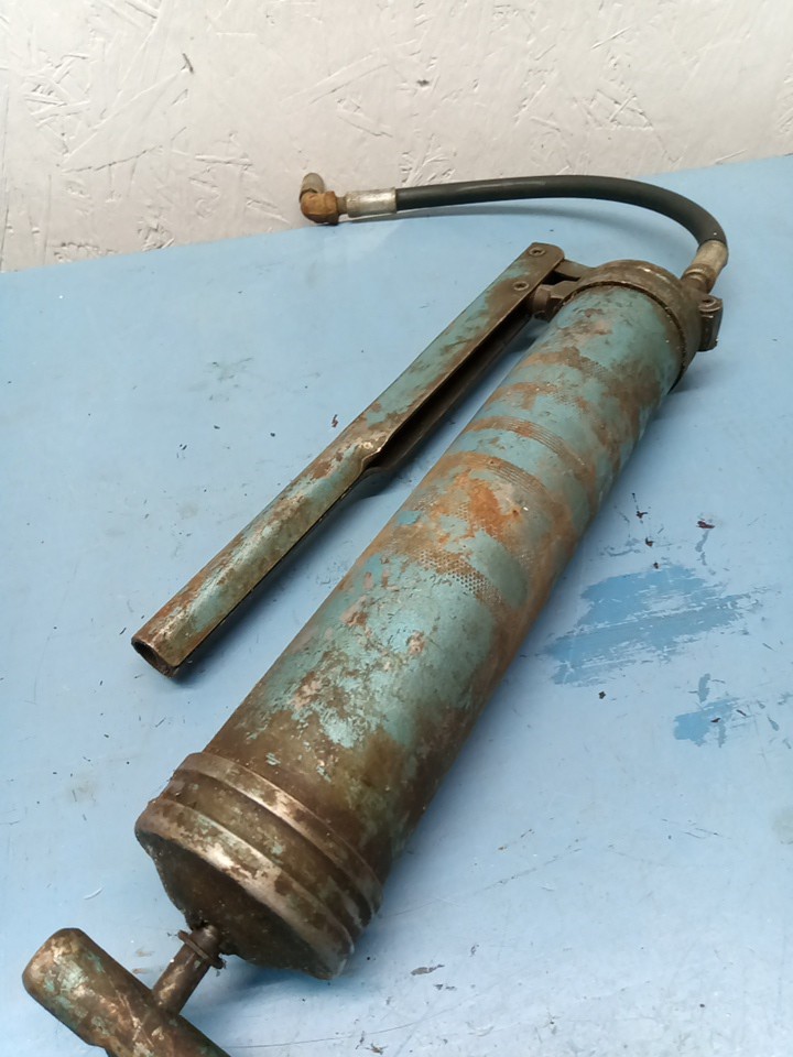 Unbranded Blue Grease Gun (LL)