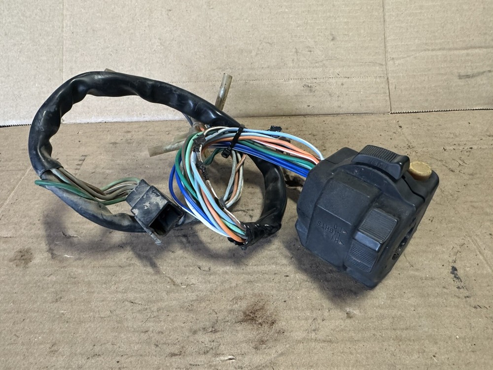 81 Honda GL1100 Goldwing Left Side Handlebar Bar Control Switch OEM -96