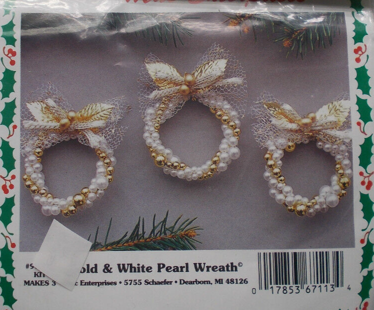 Mac Enterprises Gold & White Pearl Wreath Kit #97-113