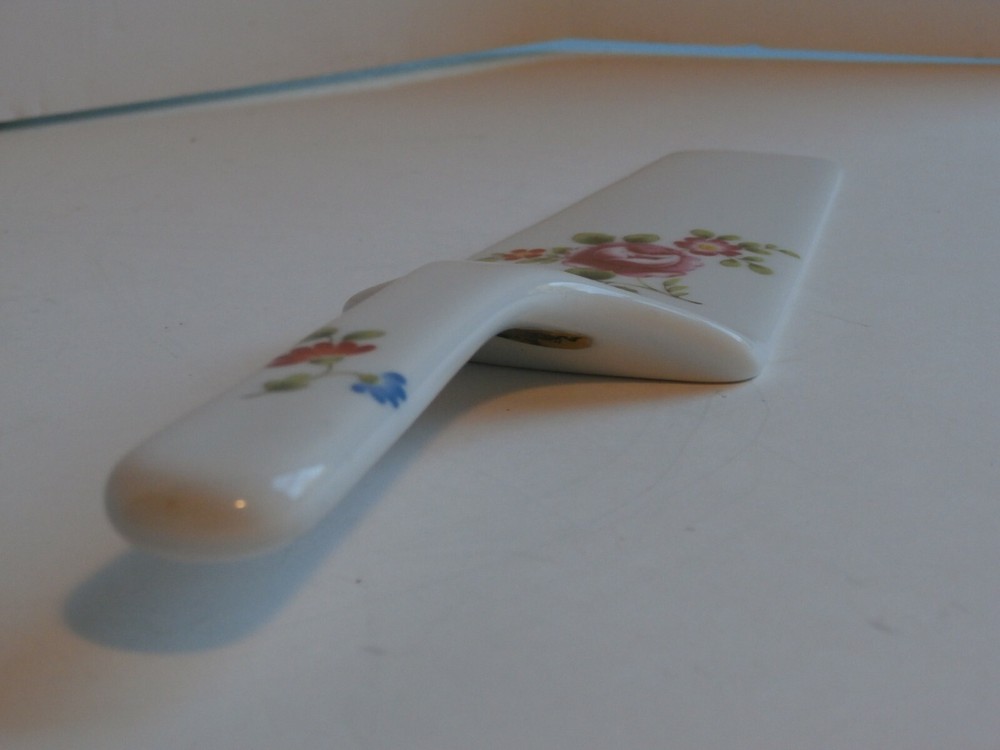 Vintage 1983 Mann Cake Pie Server w/Original Label Japan Floral Pattern