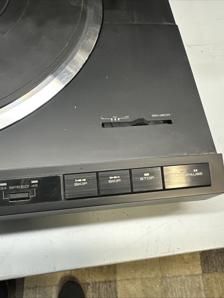 Carrera Turn Table LT 120 Black . Working Condition. Read Description