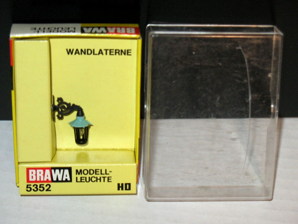 BRAWA HO Scale Wall Mount Lantern Railroad Accessory New # 5352 in OB