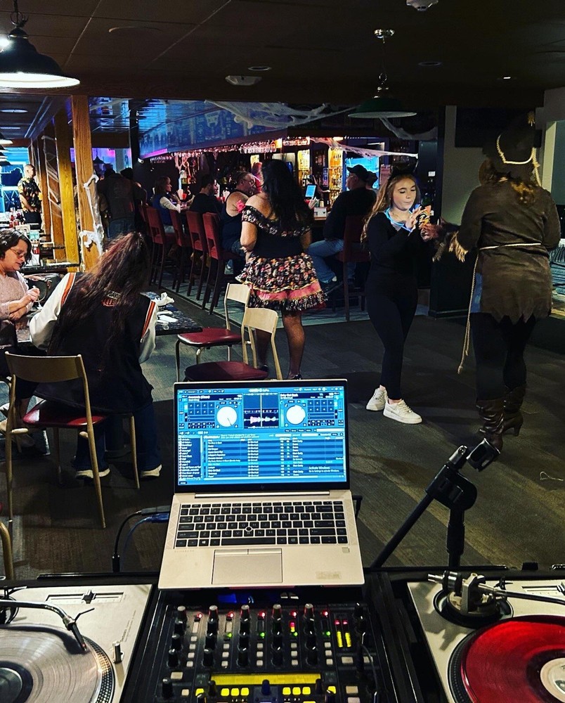 dj equipment packages used