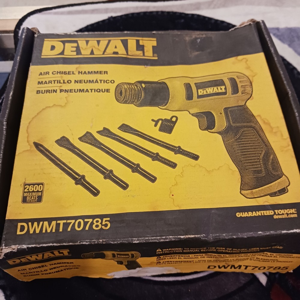 Dewalt Air Chisel Hammer .new Dwmt70785