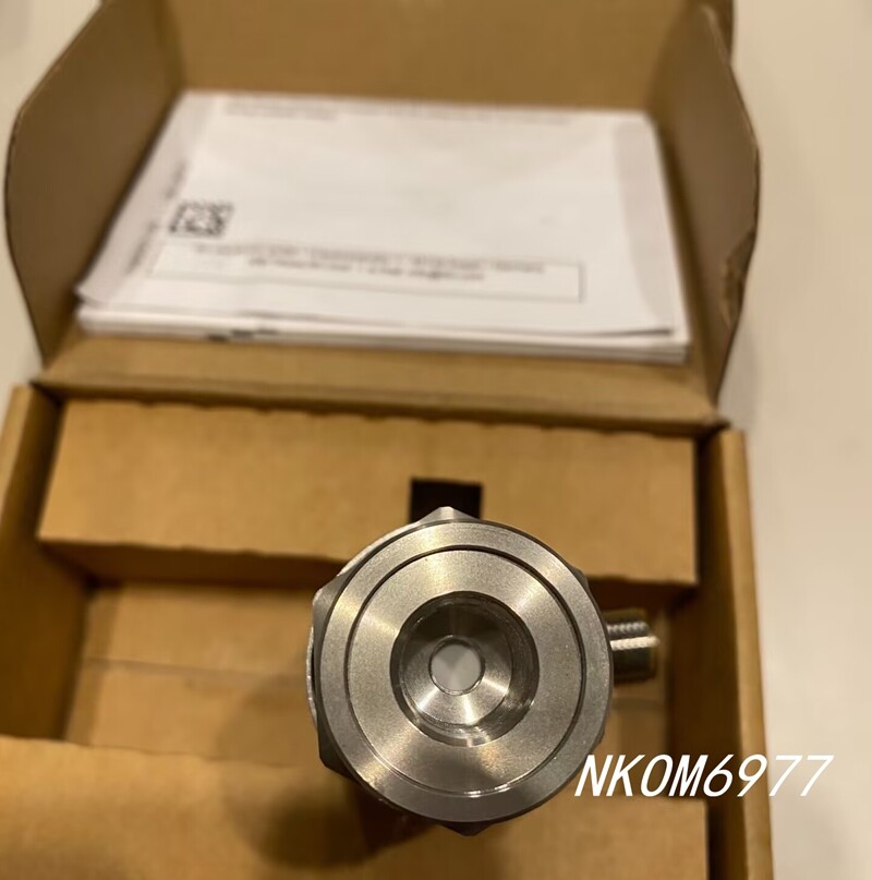 1PC New IFM PN7004 Pressure sensor