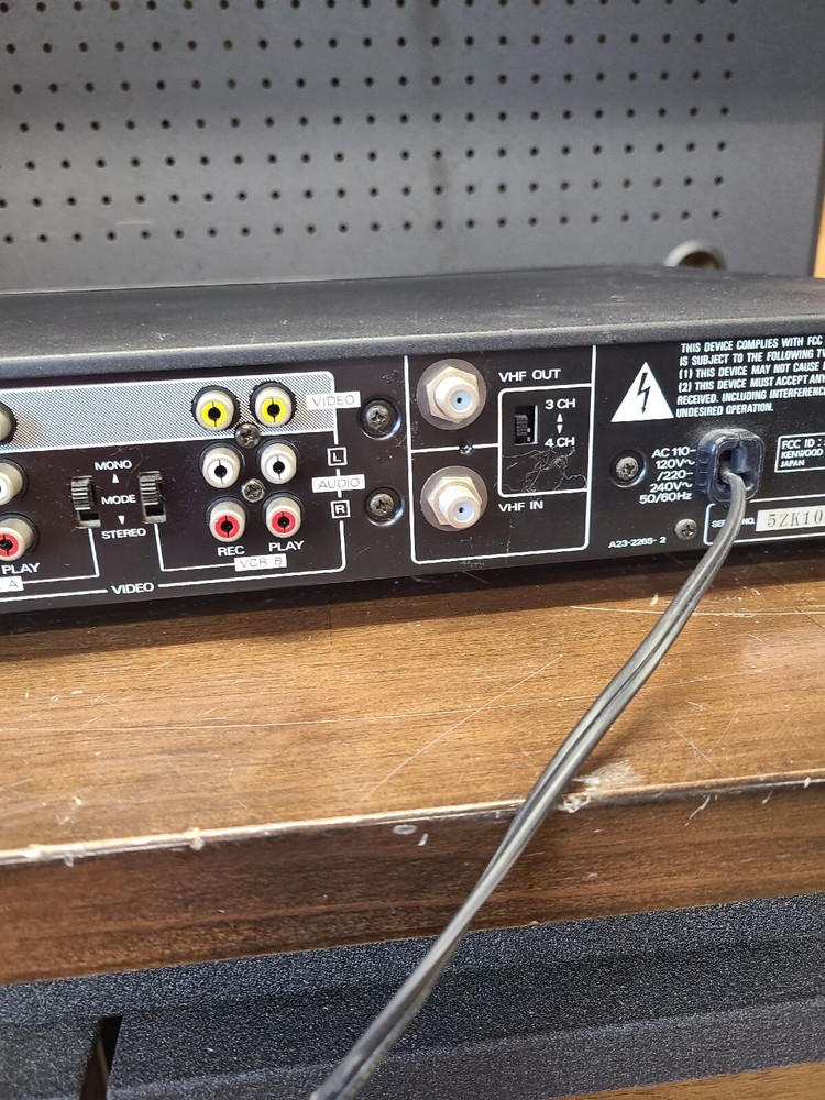 Kenwood KVC-570 Audio Video System Controller