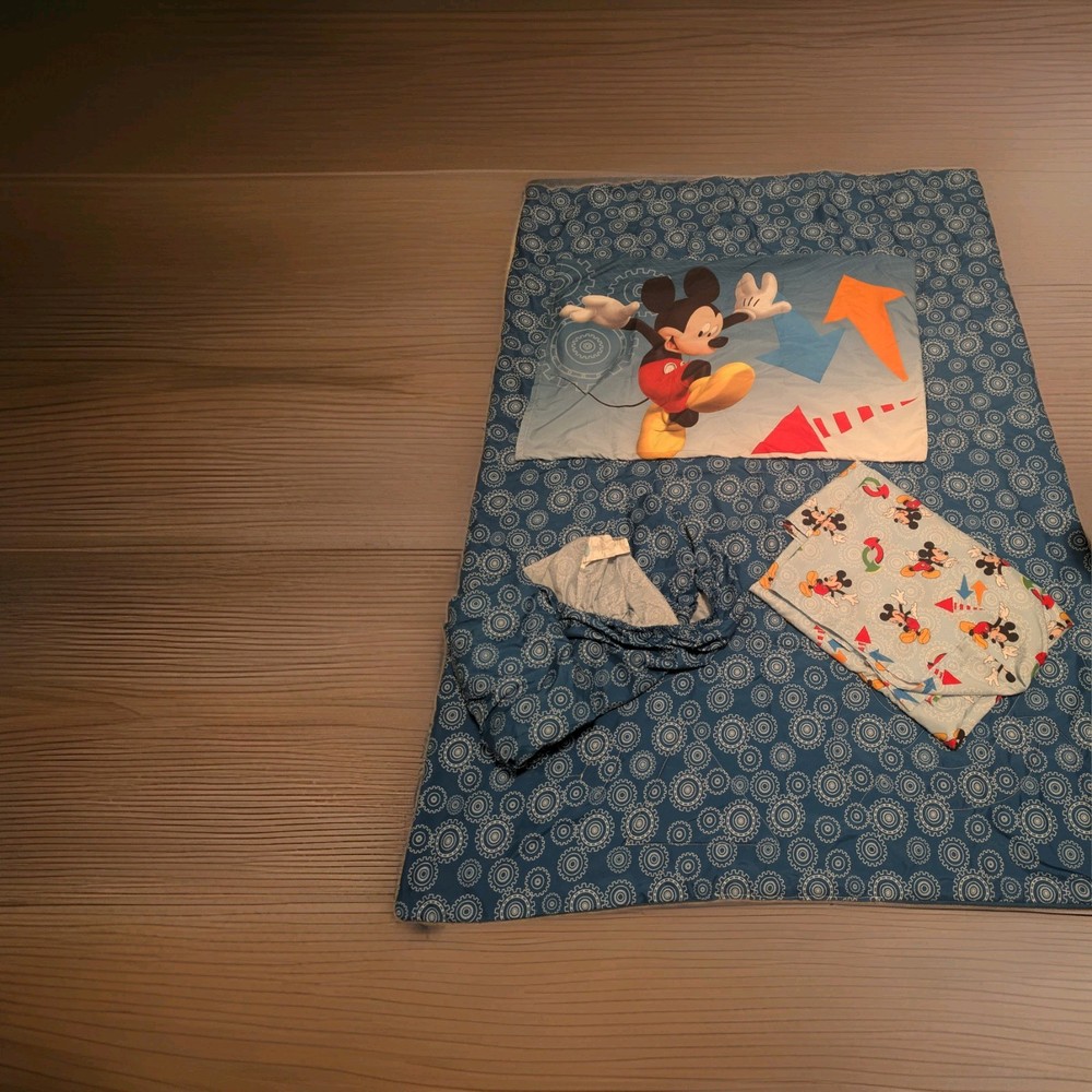 Disney Mickey Mouse 4-Piece Toddler Bedding Set