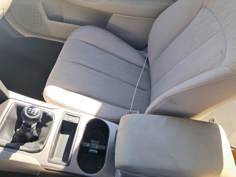 LEGACY 2013 Glove Box 4856119