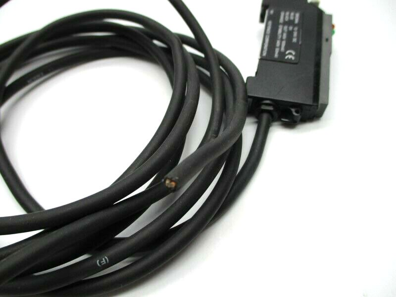KEYENCE FS-M1P Fiber Sensor New