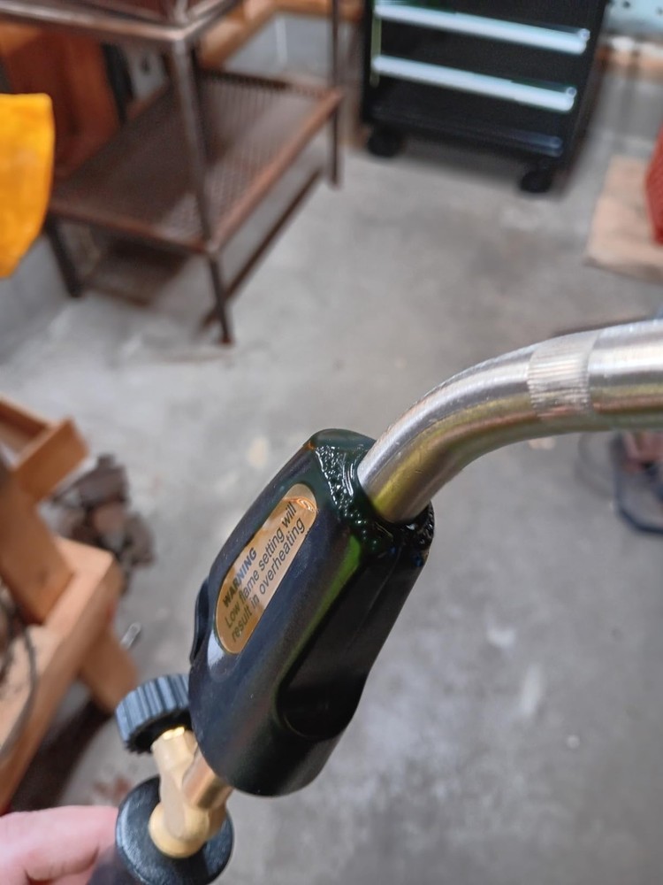 Multi-Fuel Welding Torch for Precision Work