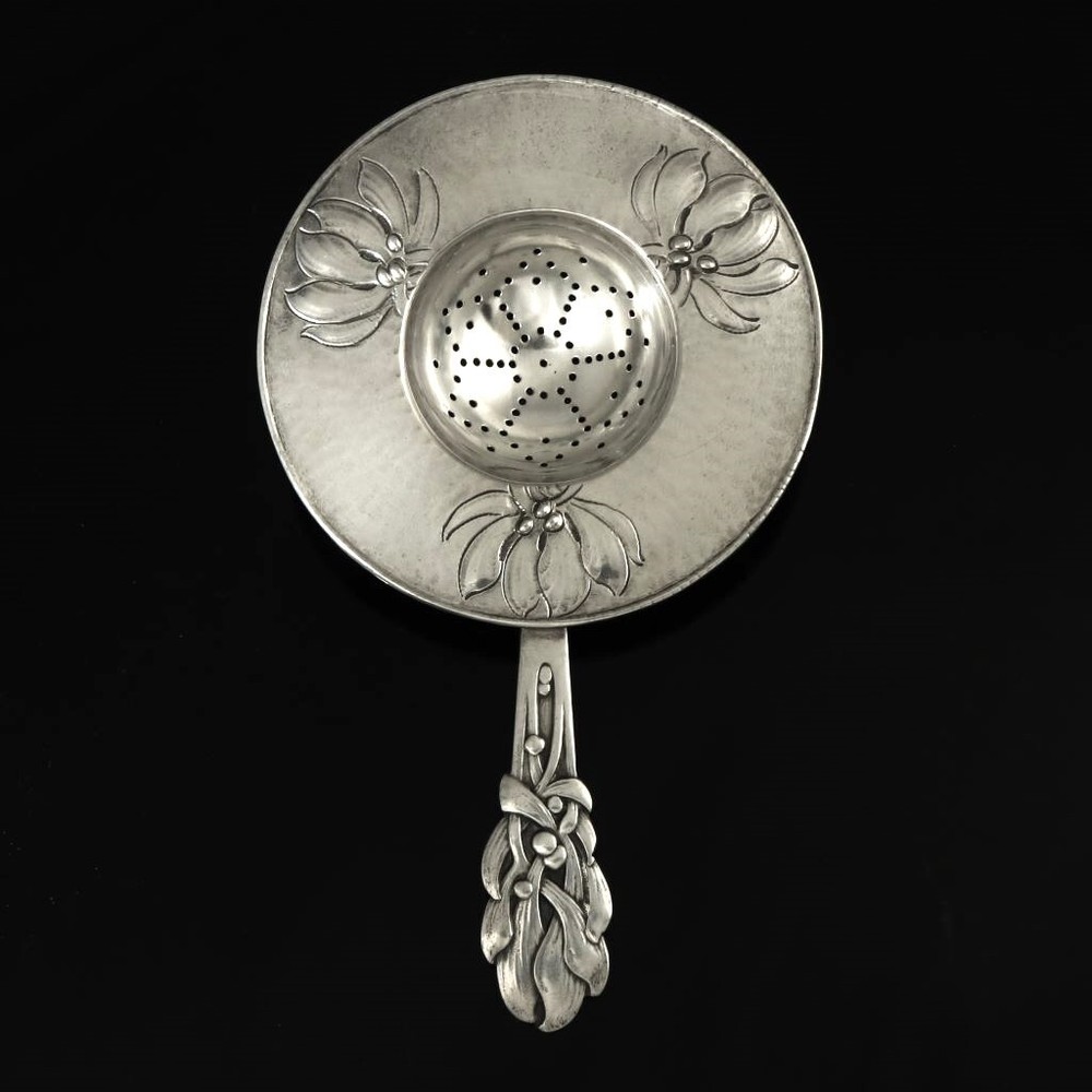 Heimbürger Silver Tea Strainer 366AV - Mistletoe / Mistelten