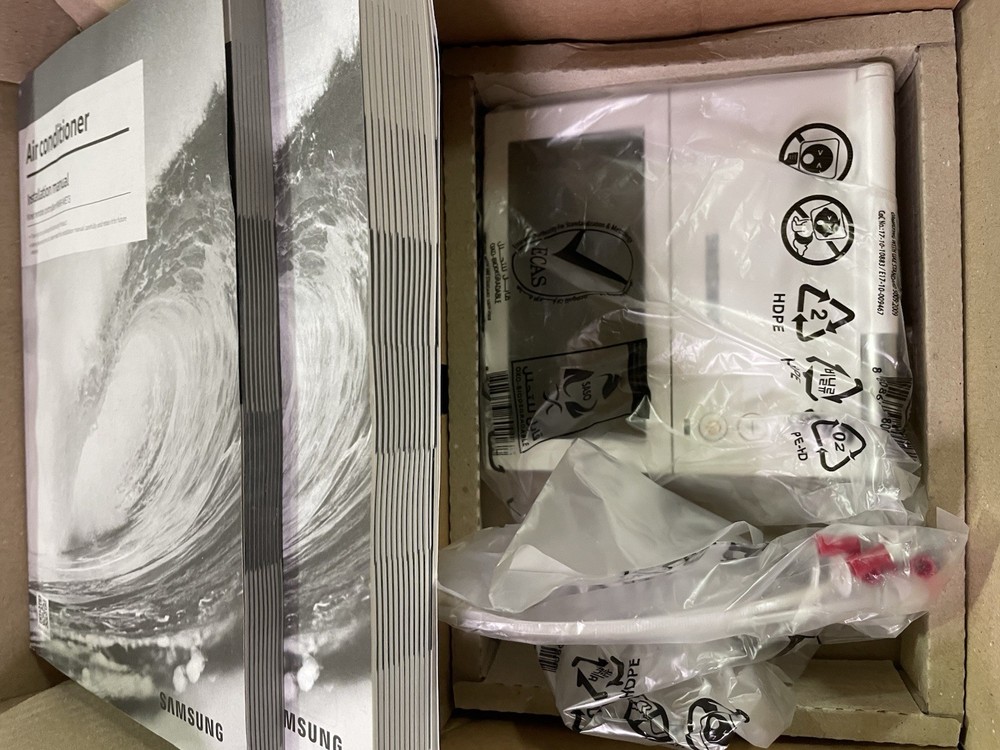 SAMSUNG MWR-WE13 Wired Remote Controller Accessory Kit