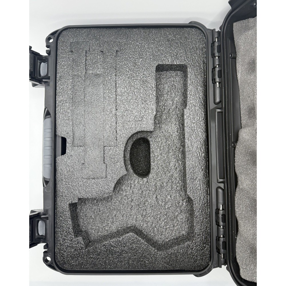 Nanuk 909 Classic Pistol Case
