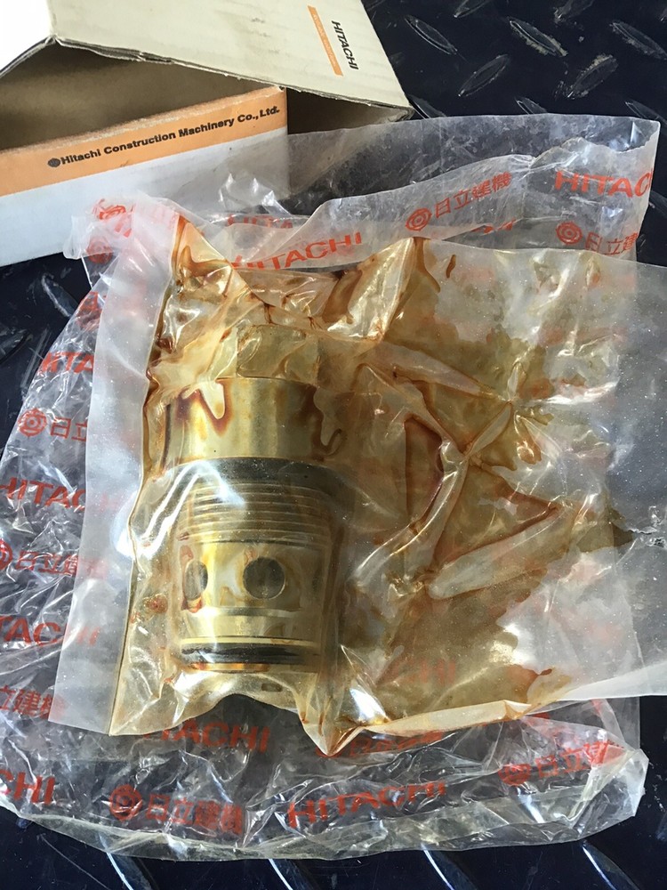 New Hitachi John Deere 0770403 Valve