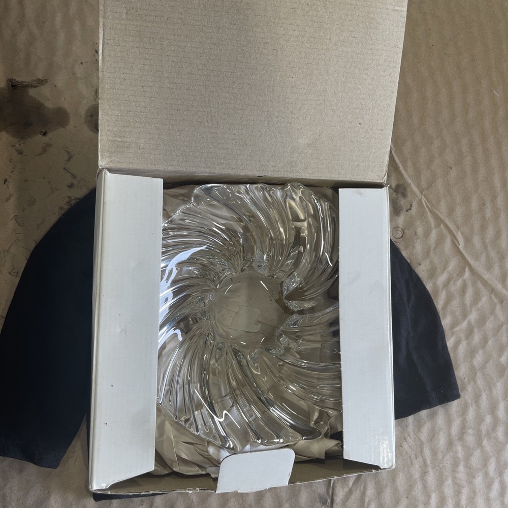 Belle Epoque Small Centerpiece Bowl 8" Diameter