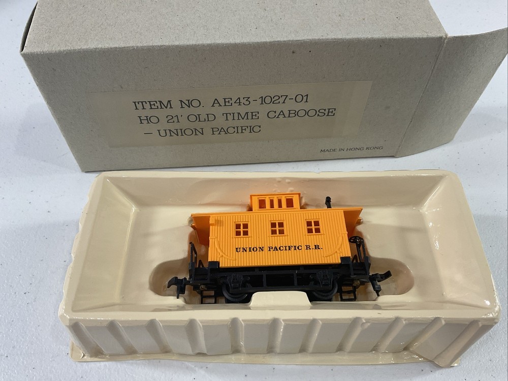 Bachmann HO Anheuser Busch Train Set S Engine Power Pack Union Old Time Michelob