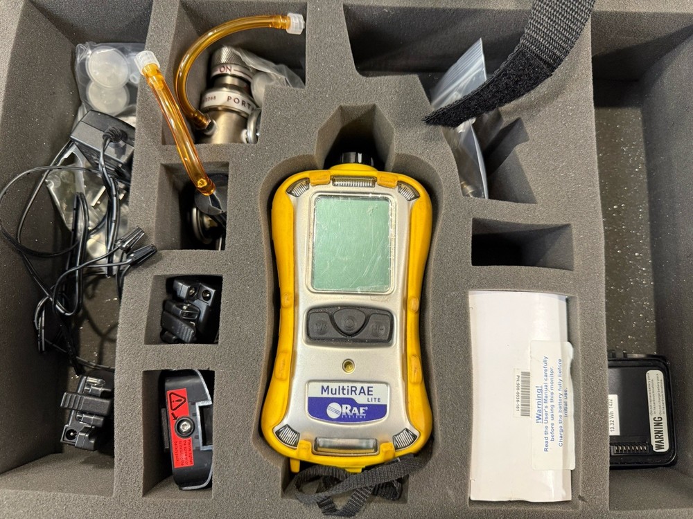 Rae MultiRae Lite PGM6208 Multi Gas Tester Bundle