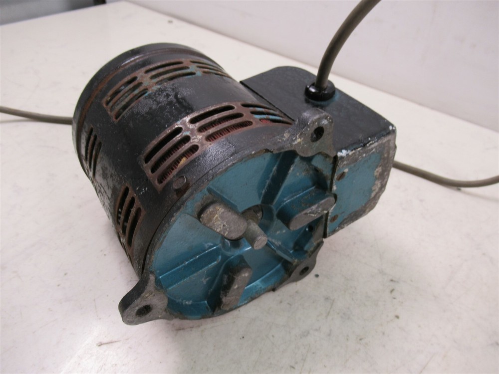 Vintage Staco 2PF751 Variable Auto Transformer Rare Antique Unit